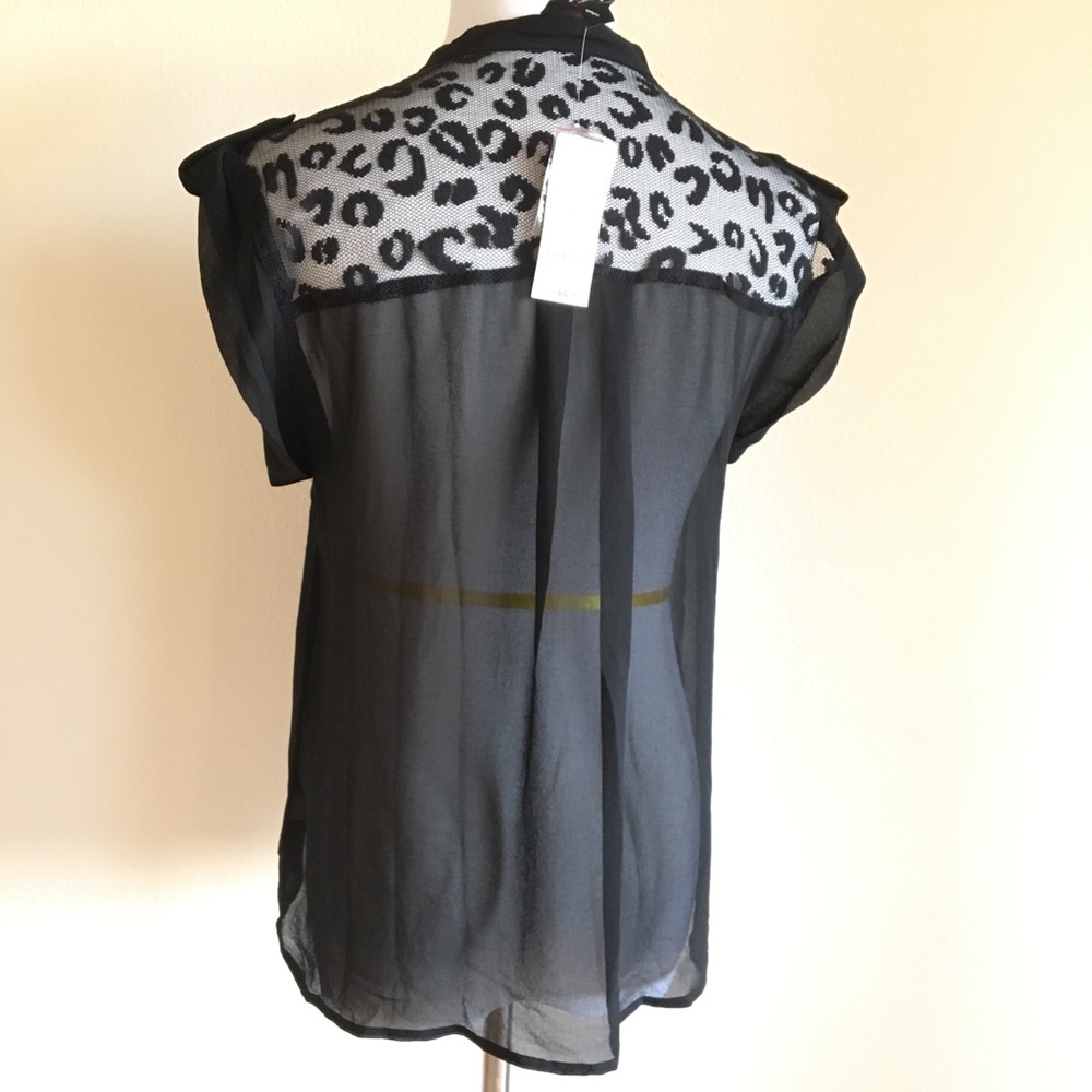 2B Bebe Black ButtonUp Top Blouse